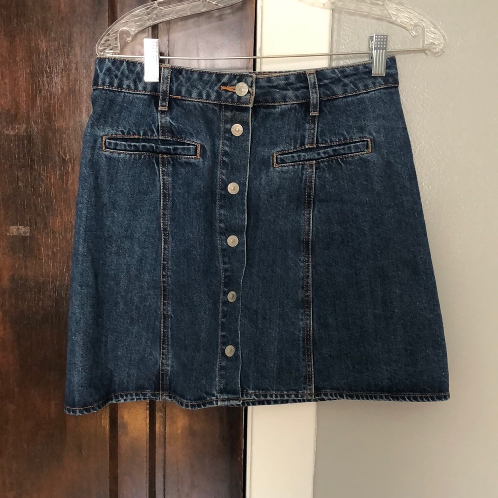 Pull & Bear denim skirt. USA small, European M.